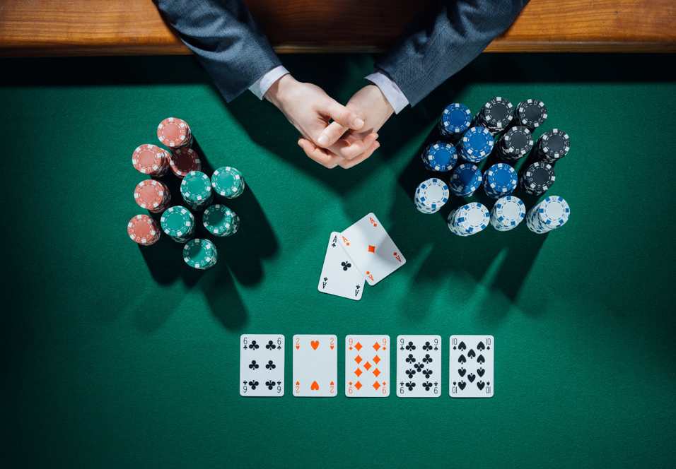 Game Bài Poker Đổi Thưởng Uy Tín Tại Topdoithuong365